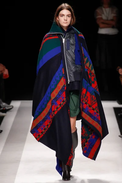 Look 29